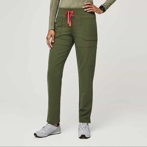 Figs Dark Olive Nepal Slim Scrub Pant size Small / TALL